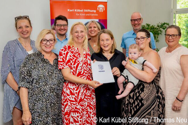 Familienministerin Diana Stolz bei der Karl Kübel Stiftung in Bensheim am 25.06.2026